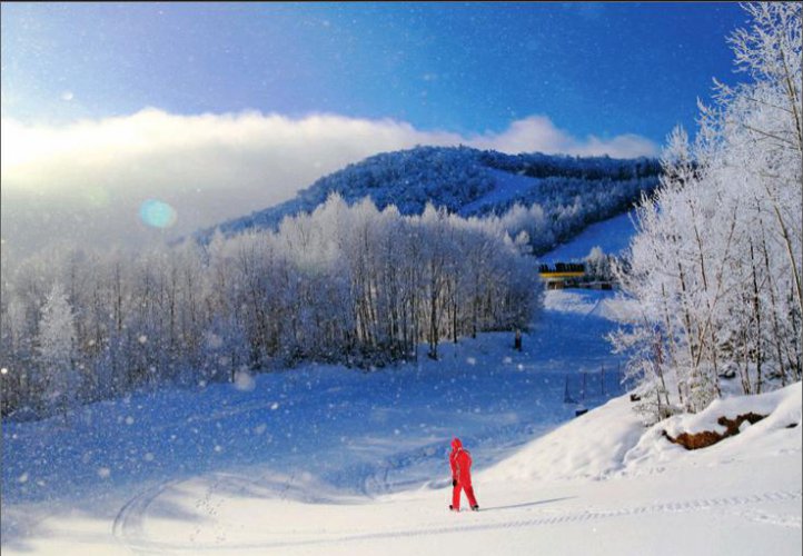冬日长白山纯净空灵的冰雪天堂