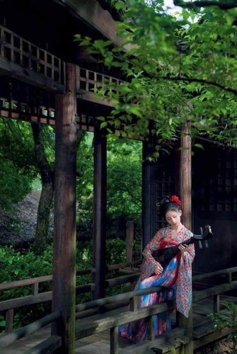 专业摄影师眼中的索尼FE 24-70mm F2.8 GM II:更小、更轻、更可靠