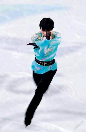 一片“冰心”在冬奥